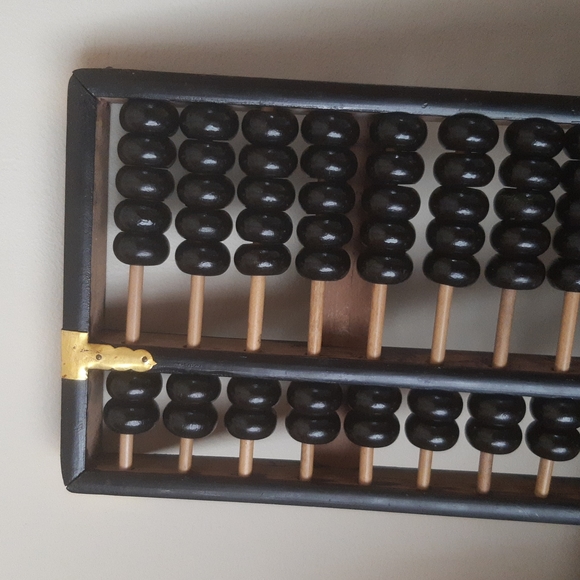 Vintage Chinese Abacus - Picture 2 of 6